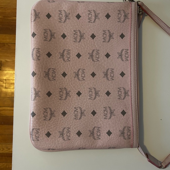 MCM Pink Shoulder Bag - Picture 4 of 9